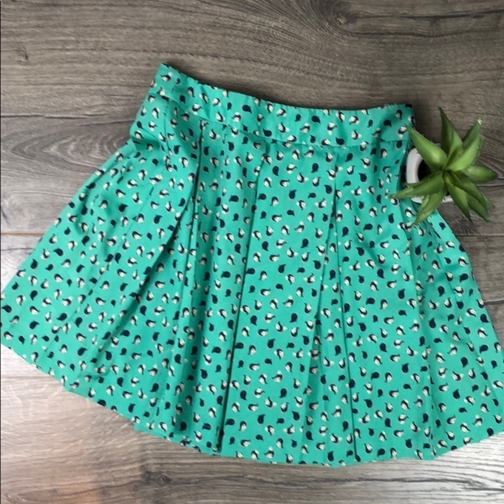 Fun Soft Pleat Spring Bird Print Mini Skirt